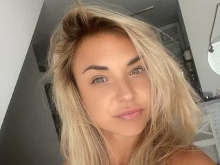 Ερωτική συνομιλία μέσω βίντεο AshleyPerfect