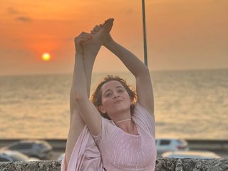 Ερωτική συνομιλία μέσω βίντεο AshleySoe