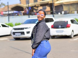 Ερωτική συνομιλία μέσω βίντεο AshleyT255