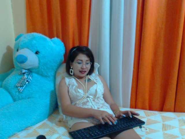 Εκπομπές οθόνης asiansusan