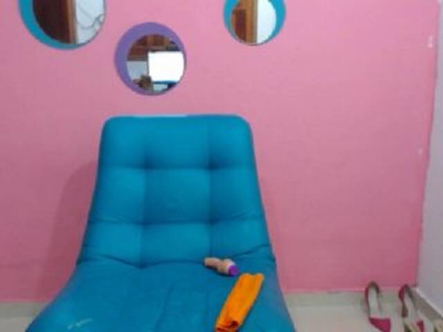 Εκπομπές οθόνης AsweetHellen