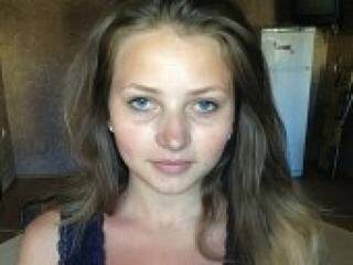 Ερωτική συνομιλία μέσω βίντεο attractive7