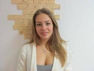 Ερωτική συνομιλία μέσω βίντεο averill