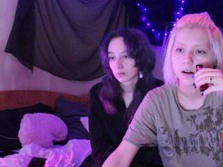 Ερωτική συνομιλία μέσω βίντεο Nagito_Komaeda