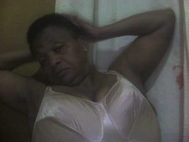 Εκπομπές οθόνης Aynabrina