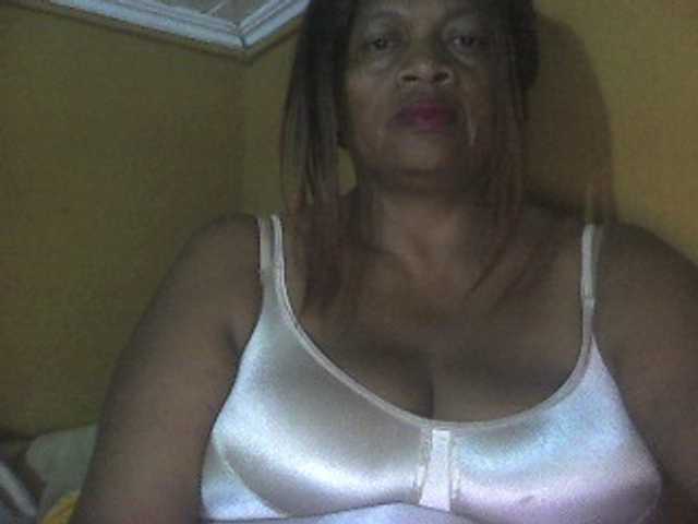 Εκπομπές οθόνης Aynabrina