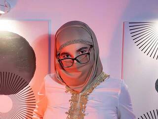 Ερωτική συνομιλία μέσω βίντεο aysa-khalaf