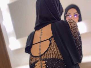 Ερωτική συνομιλία μέσω βίντεο aziiza-56