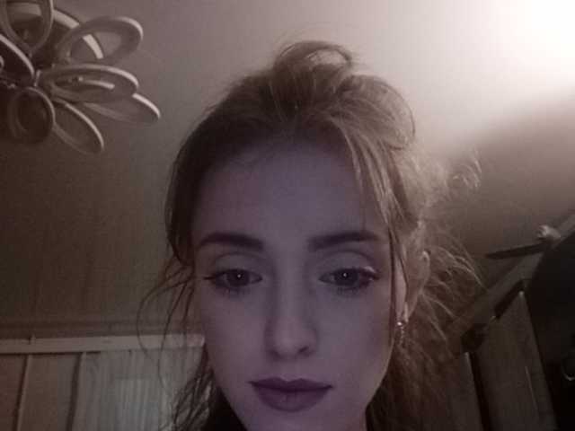 Εκπομπές οθόνης b1ToorBoPussy