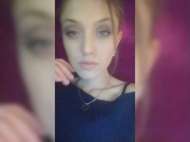 Εκπομπές οθόνης b1ToorBoPussy