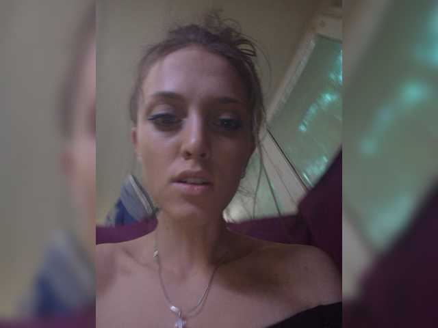 Εκπομπές οθόνης b1ToorBoPussy