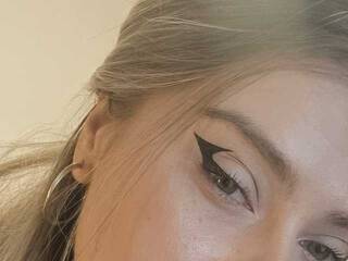 Ερωτική συνομιλία μέσω βίντεο Babbylunna