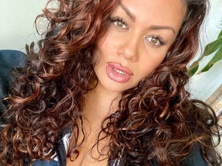 Ερωτική συνομιλία μέσω βίντεο BadAssVronika