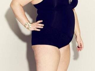 Ερωτική συνομιλία μέσω βίντεο badgirl14