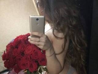 Ερωτική συνομιλία μέσω βίντεο Bagira96