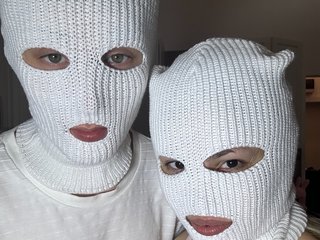 Ερωτική συνομιλία μέσω βίντεο Banditozz