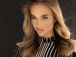 Ερωτική συνομιλία μέσω βίντεο BarbieSize