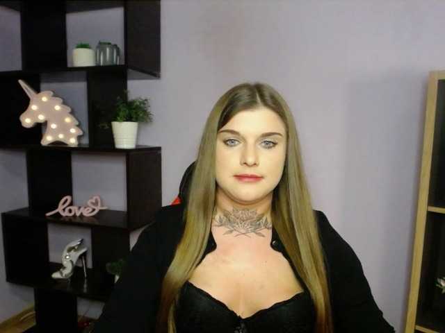 Εκπομπές οθόνης BeautySadie
