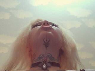 Ερωτική συνομιλία μέσω βίντεο BeccaKinky