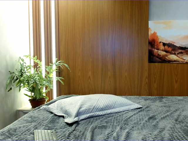 Εκπομπές οθόνης BeccaMitchel