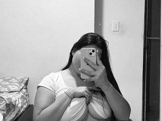 Ερωτική συνομιλία μέσω βίντεο BECKAWHITE