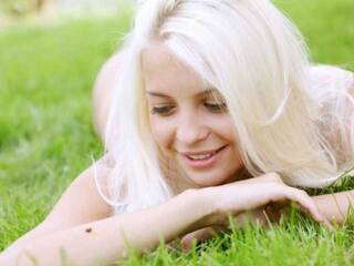 Ερωτική συνομιλία μέσω βίντεο BeckiMercer