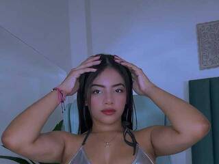 Ερωτική συνομιλία μέσω βίντεο BellaaFox