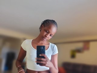 Ερωτική συνομιλία μέσω βίντεο Bella_cute