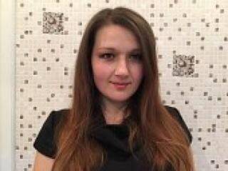 Ερωτική συνομιλία μέσω βίντεο belladoll