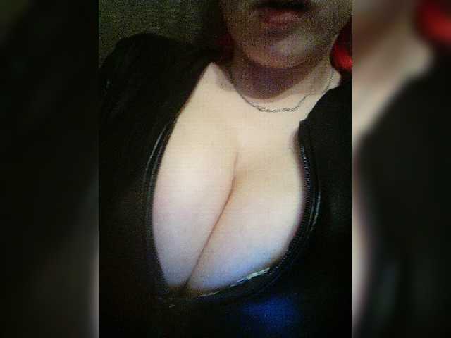 Εκπομπές οθόνης BellaElBloom7