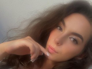 Ερωτική συνομιλία μέσω βίντεο bellaqueen0701