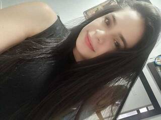 Ερωτική συνομιλία μέσω βίντεο bellaswam