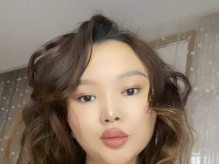 Ερωτική συνομιλία μέσω βίντεο BellaYu