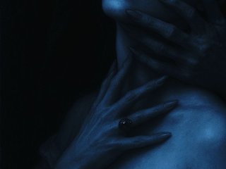 Ερωτική συνομιλία μέσω βίντεο Belly-69