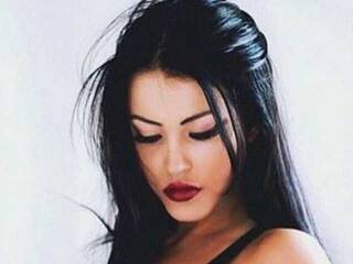 Ερωτική συνομιλία μέσω βίντεο BellyCatt