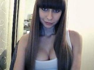 Ερωτική συνομιλία μέσω βίντεο belocnejka