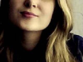 Ερωτική συνομιλία μέσω βίντεο berry08