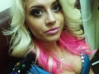 Ερωτική συνομιλία μέσω βίντεο bestblondee