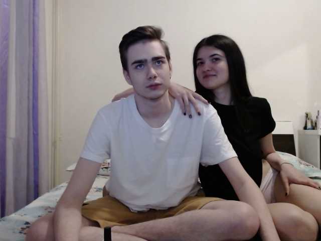 Εκπομπές οθόνης bestcouple12