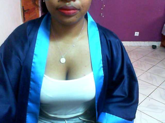 Εκπομπές οθόνης BethJoyX