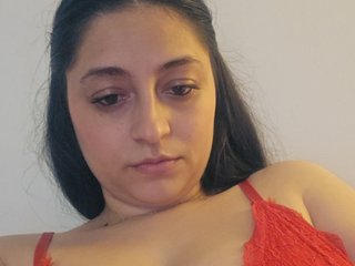 Ερωτική συνομιλία μέσω βίντεο cute-Lara-1