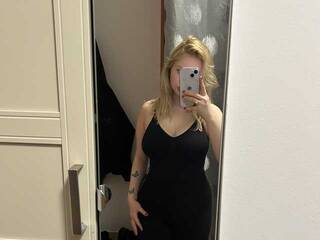 Ερωτική συνομιλία μέσω βίντεο Biankaa999