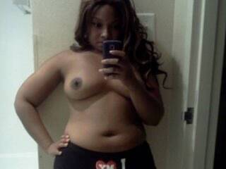 Ερωτική συνομιλία μέσω βίντεο bigbootyeva