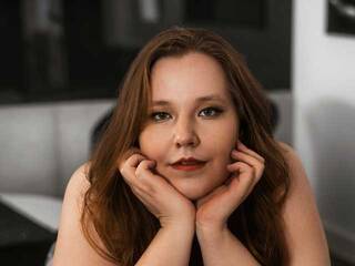 Ερωτική συνομιλία μέσω βίντεο BigButtBetty