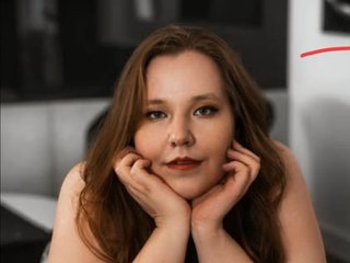 Ερωτική συνομιλία μέσω βίντεο BigButtBetty
