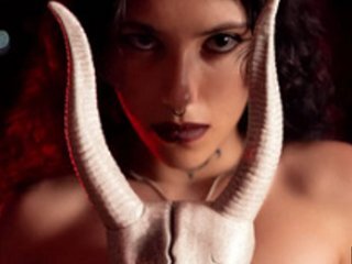 Ερωτική συνομιλία μέσω βίντεο blackdemonxxx