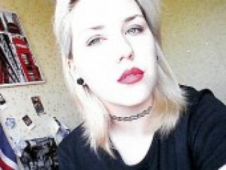 Ερωτική συνομιλία μέσω βίντεο blondaalina