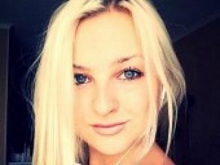 Ερωτική συνομιλία μέσω βίντεο blondehot