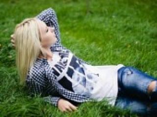 Ερωτική συνομιλία μέσω βίντεο blondibarbi