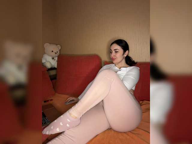 Εκπομπές οθόνης _Layla_